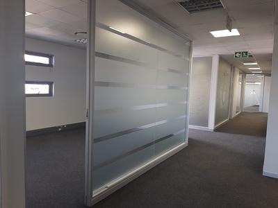 Commercial Property For Rent in Midridge Park, Midrand