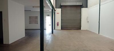 Industrial Property For Rent in Crown, Johannesburg