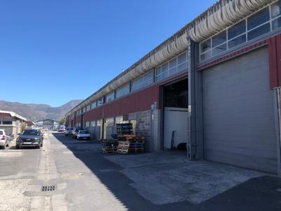 Industrial Property For Rent in Retreat, Cape Town